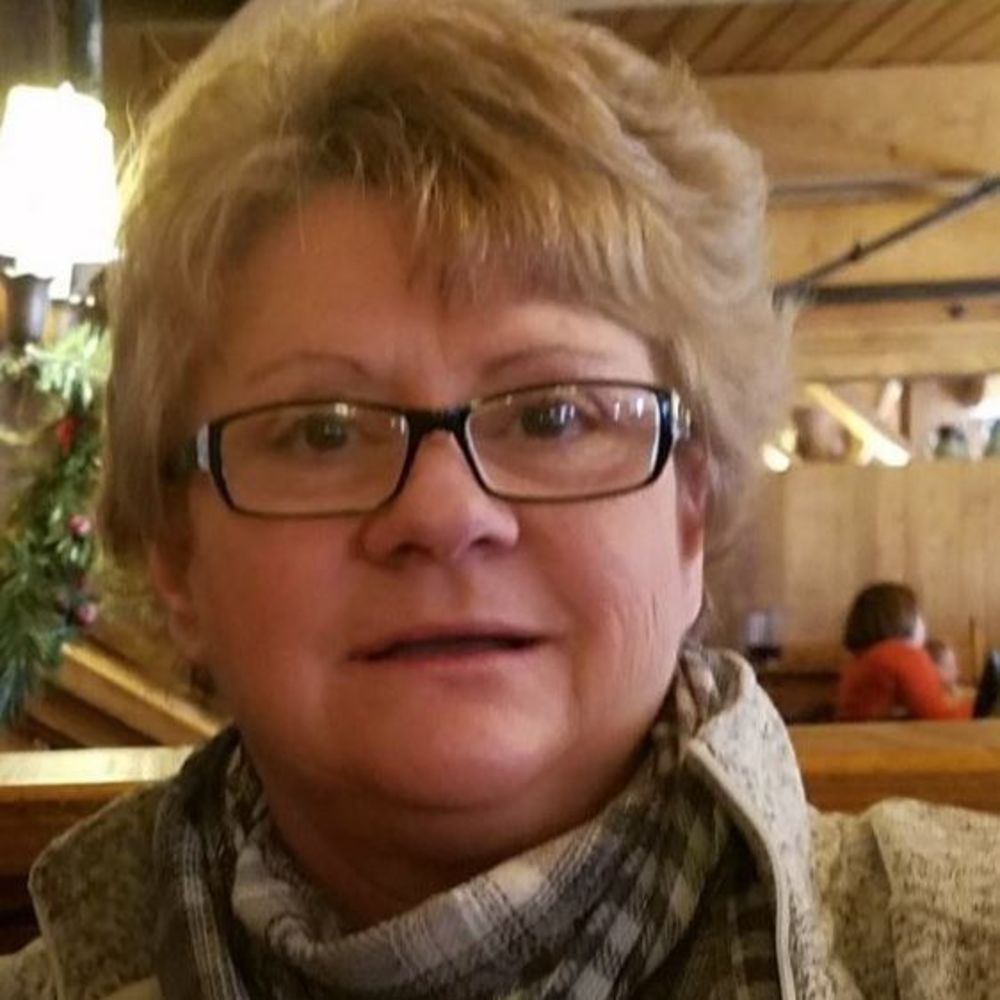 Meet your Posher, Brenda